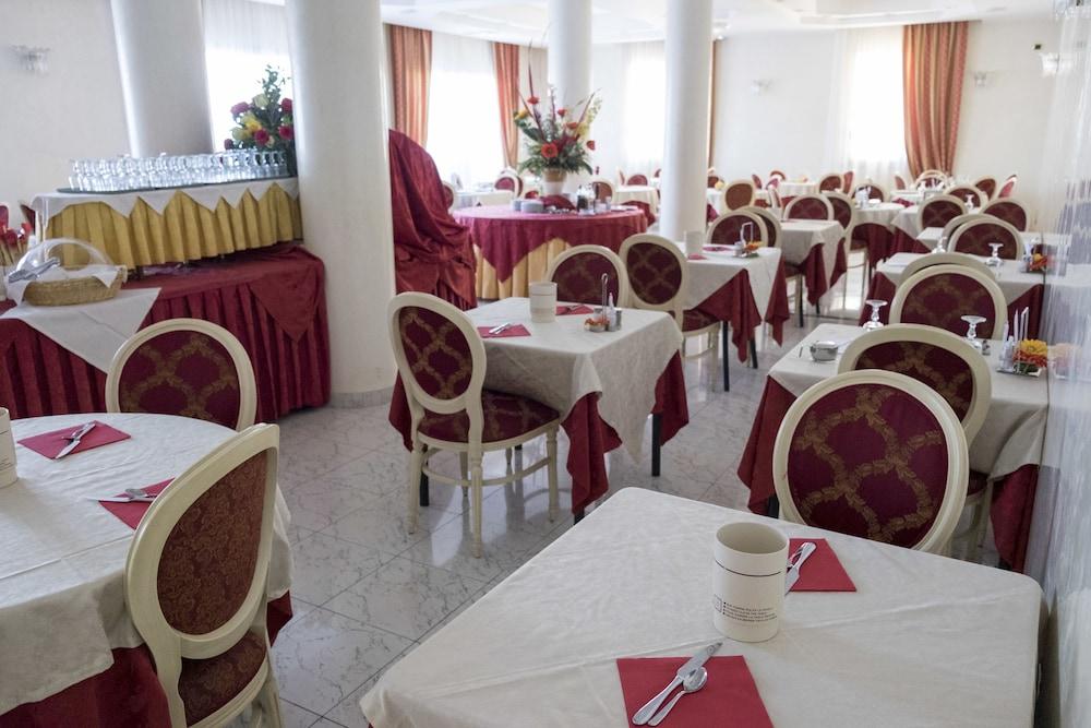Hotel Ambassador Rímini