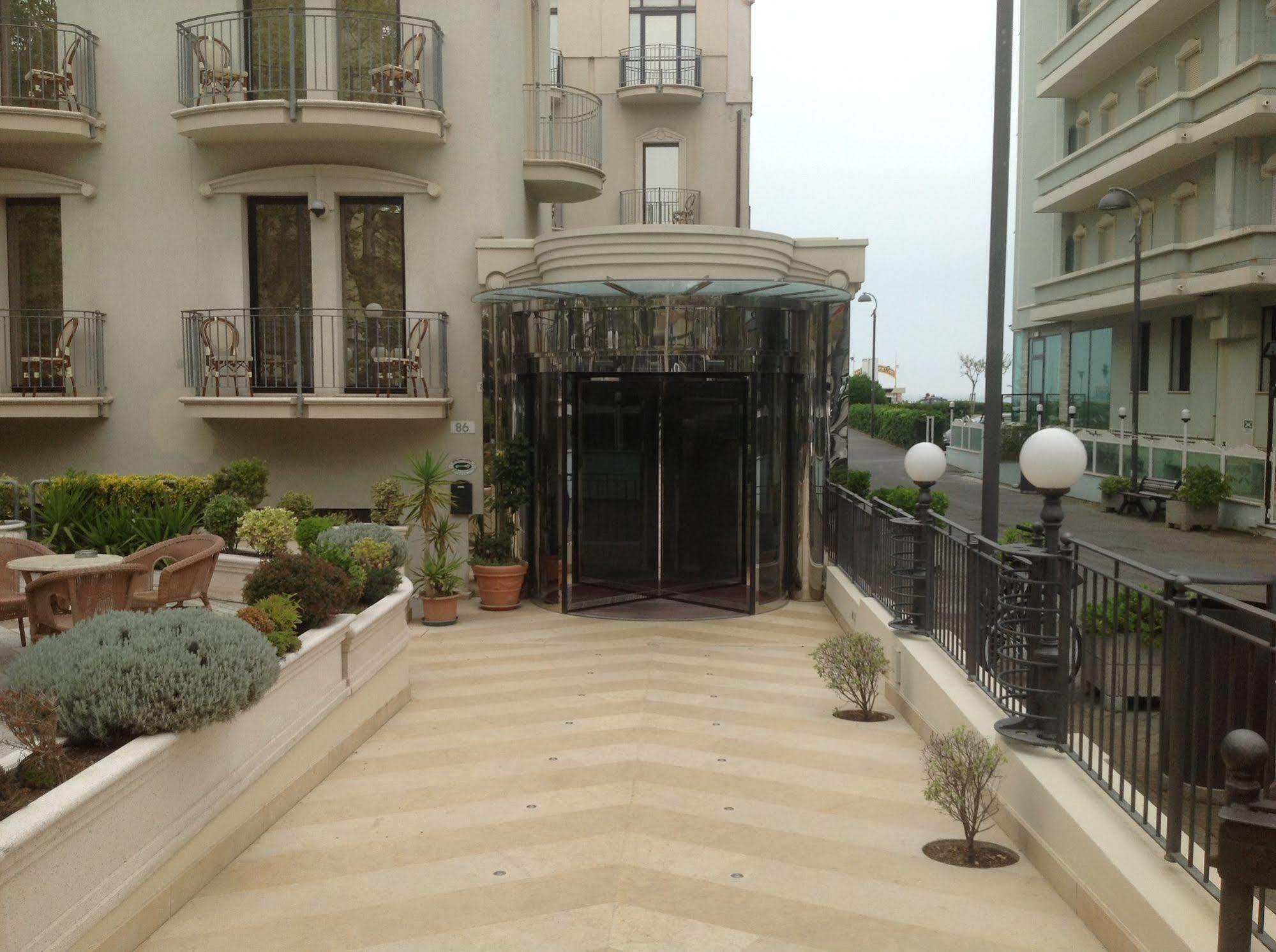 Hotel Ambassador Rímini