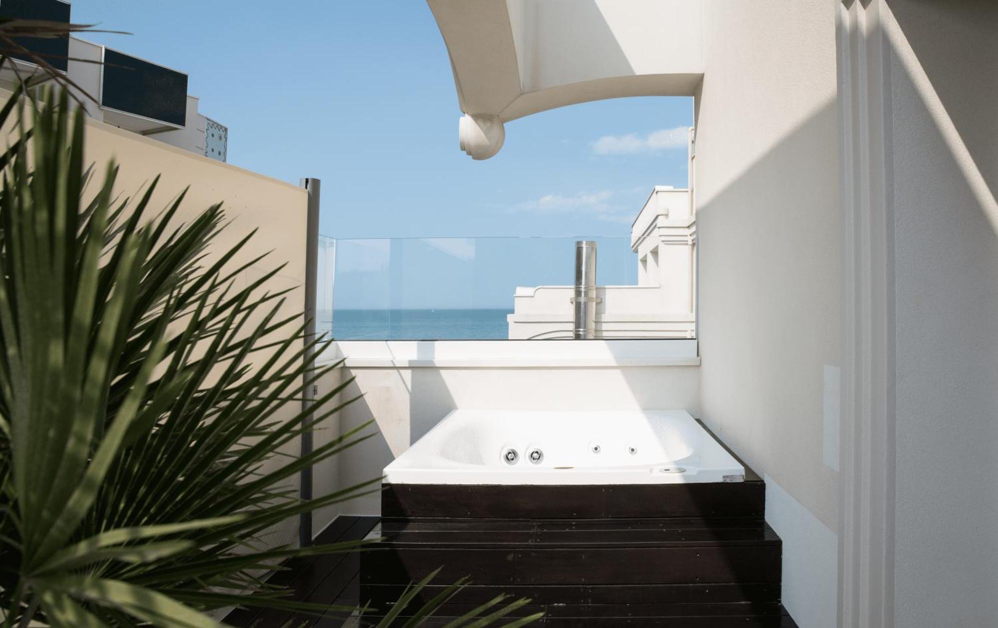 Ambassador Hotel Rimini