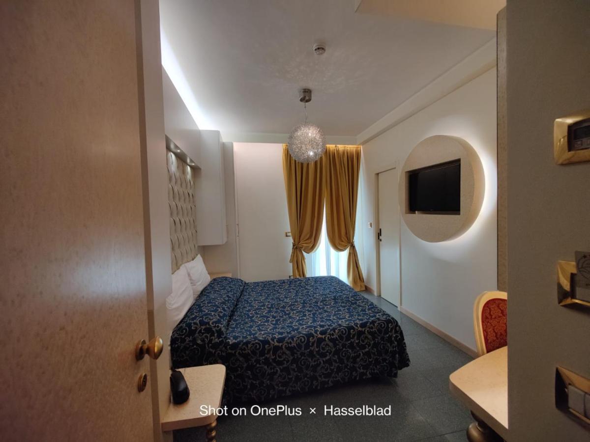 Ambassador 4* Rimini